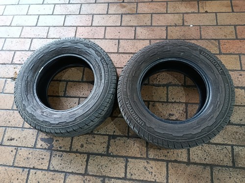 Uniroyal 215 r15 c - 2x, 215/70